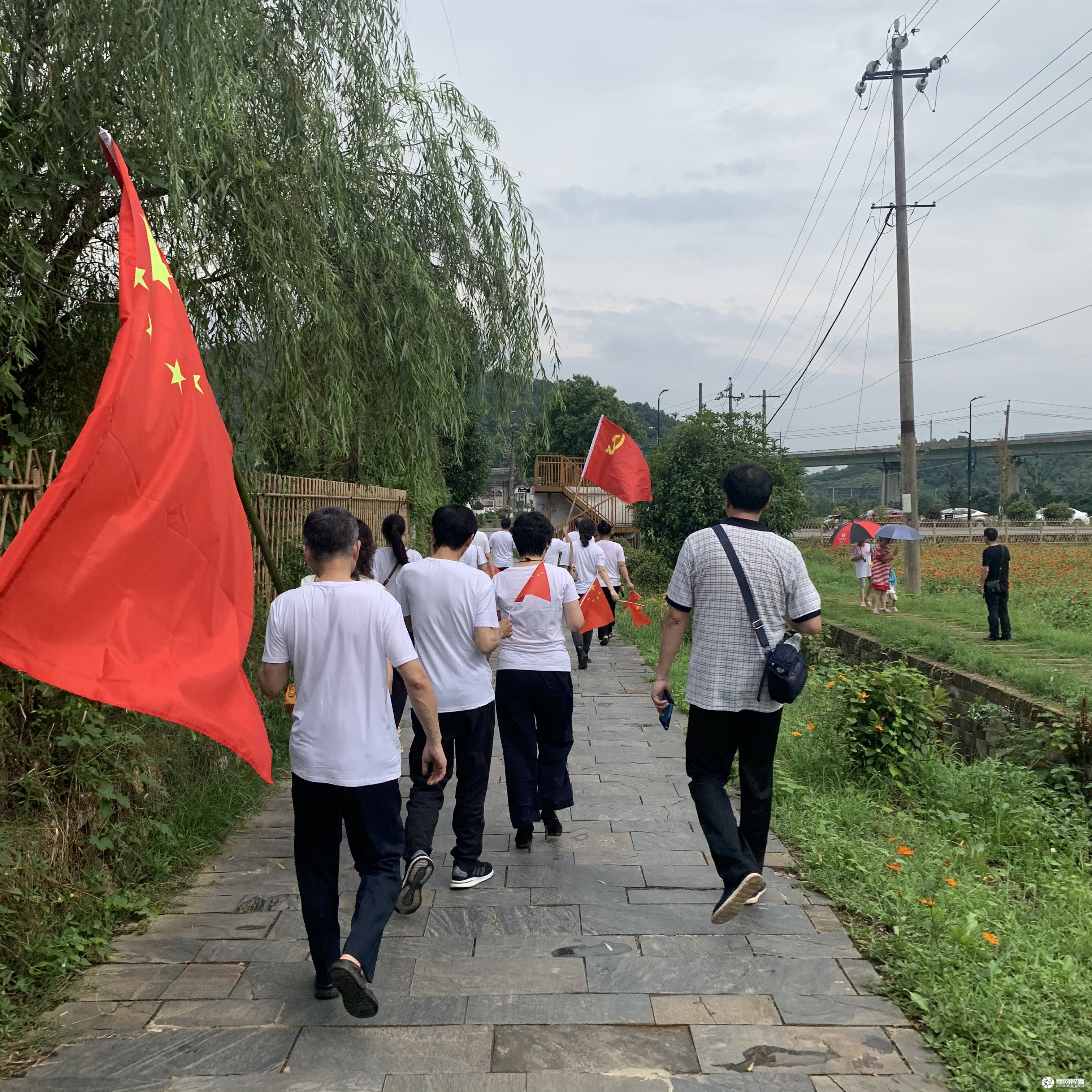 獻(xiàn)禮建黨百年| 唱支山歌給黨聽，堅定不移跟黨走