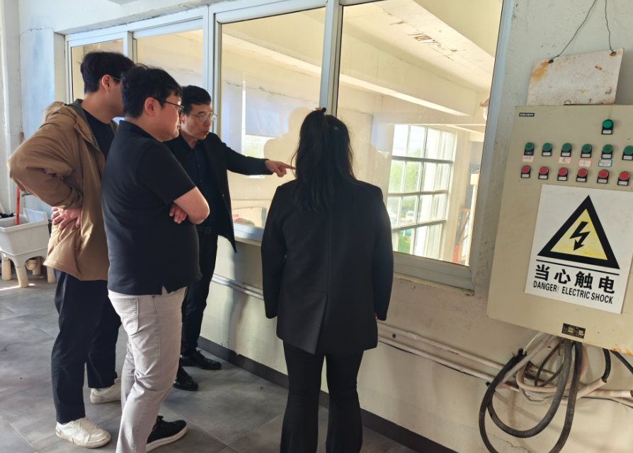 五載同行電子行業(yè)巨頭再訪湖南江海，深化氯化銨戰(zhàn)略合作